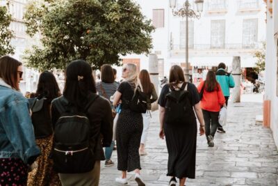 Seville Jewish Quarter walking tour: Santa Cruz District - Plaza de la Alianza: the Golden Age vibe in a small frame