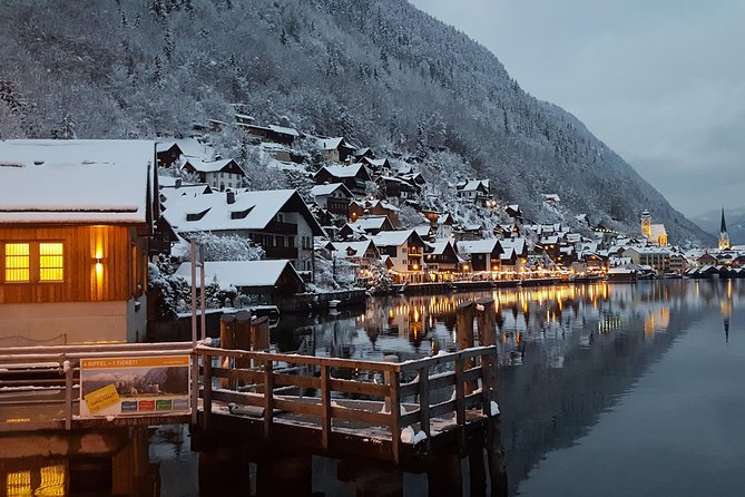 Small-Group Christmas Day Trip to Hallstatt from Vienna - Hallstatt guided walking tour: getting oriented before you wander