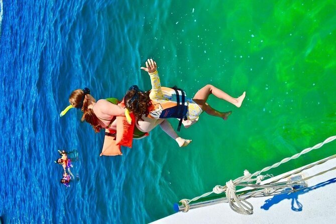 Snorkeling Catamaran Tour at Santa Maria Bay - Your Onboard Comfort Check: Crowds, Shade, and Small Details That Matter