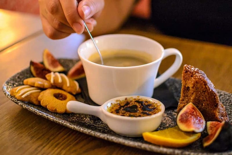 Strasbourg Christmas market tour and culinary city tour with tastings - Entering Strasbourg’s Christkindelsmärik Without Getting Lost