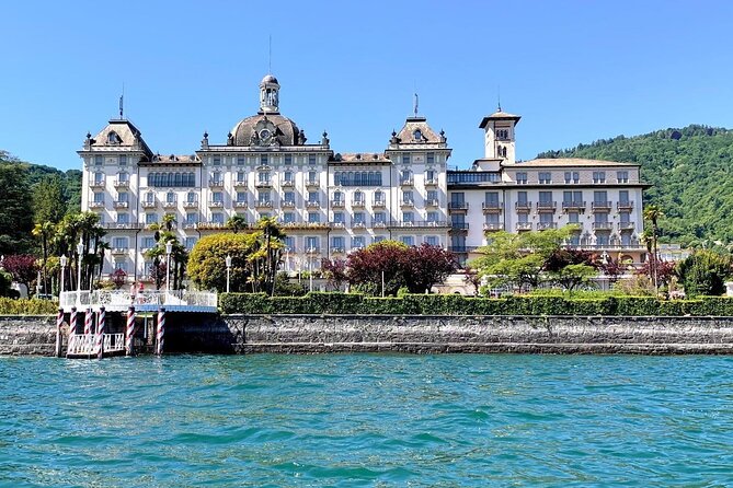 Stresa: Private Cruise to Verbania or Santa Caterina del Sasso - What the narration and multilingual captain really add