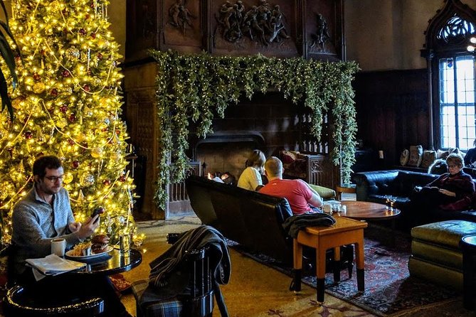 The Christmas Tree Crawl Experience Chicago at the Holidays - Key highlights worth planning around