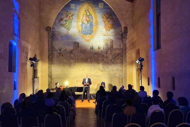 The Three Tenors at Santa Croce - Entering the Santa Croce Oratorio: Where the concert actually happens