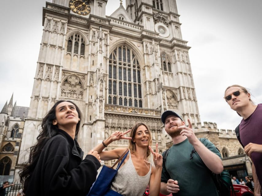 Top London Sights Tour - Christmas Day Special! - Meeting by The Ritz: how the tour sets the tone