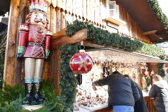 Unusual track game on Christmas markets in Orleans - Key Highlights You’ll Actually Care About