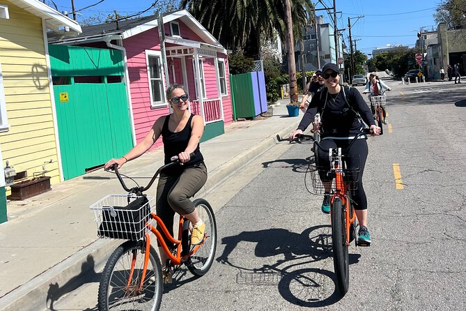 Venice and Santa Monica French Bicycle Tour - Who should book this Venice and Santa Monica bike tour