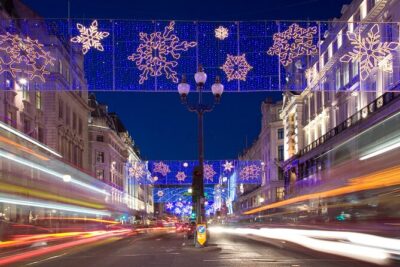 Vintage Top Deck London Christmas Lights Tour - Getting comfortable on an open-top bus (and why it matters)