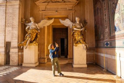VIP After-hours Tour of Santa Maria Maggiore with Private Option - Entering the basilica route: loggia mosaics and the Hall of the Popes