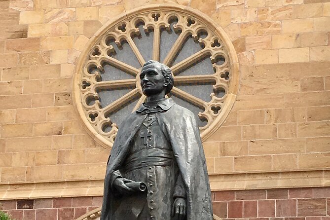 Willa Cather's Walking Tour in Santa Fe - Key reasons this tour works so well