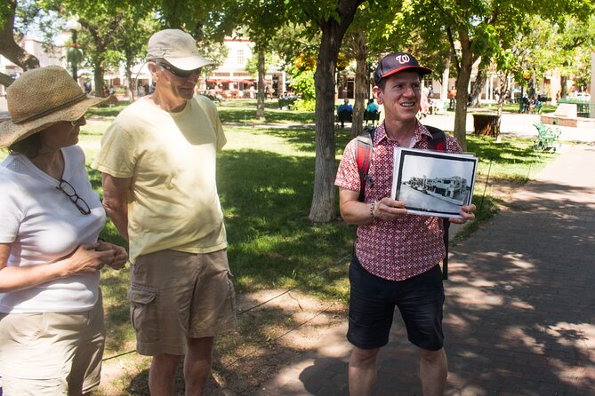 Willa Cather's Walking Tour in Santa Fe - Stop 1: Santa Fe Plaza meeting near La Fonda, plus letters and footage