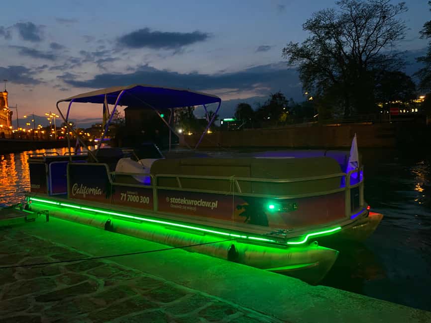 Wroclaw: Ticket for Old Town Christmas Cruise by Heated Ship - Key things to know before you go