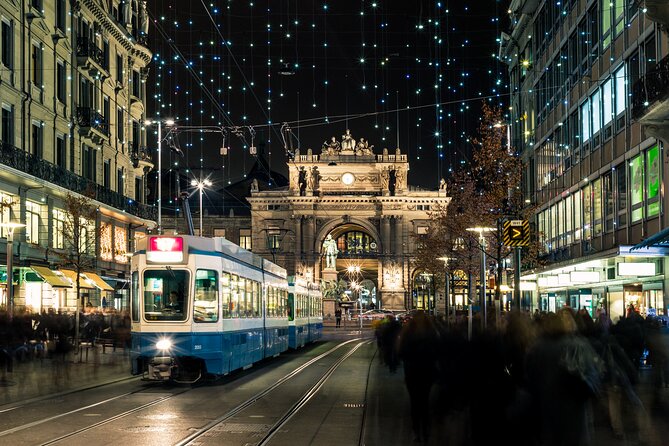 Zurich’s Enchanted Christmas: A Festive Journey - Christmas Legends and Tree History: Why the Stories Matter